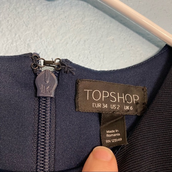 TopShop Sleeveless Dress Cutout Waist Fit&Flare Mini dress - Navy - US 2 - Picture 4 of 11